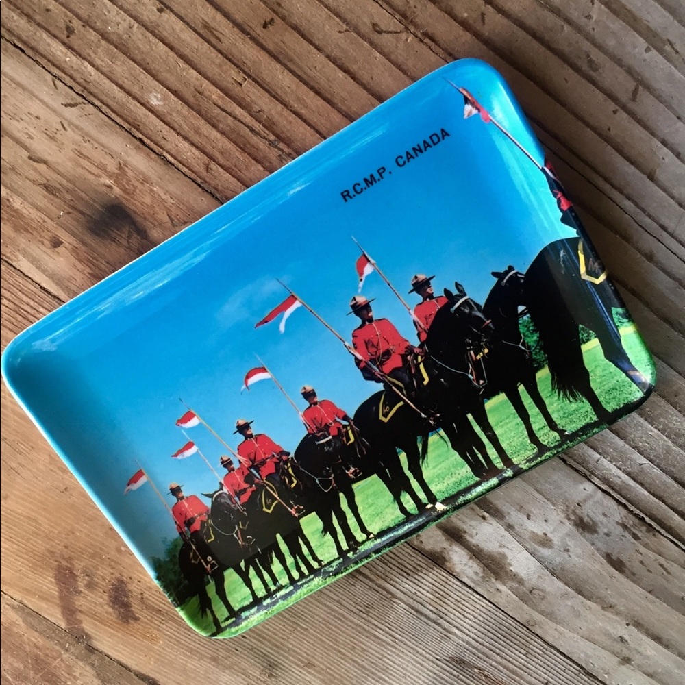 VTG RCMP Change/Tip Tray Plastic by Star ITALY